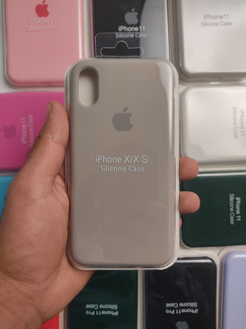 کاور مدل سیلیکونی اپل IPHONE X زیر بسته